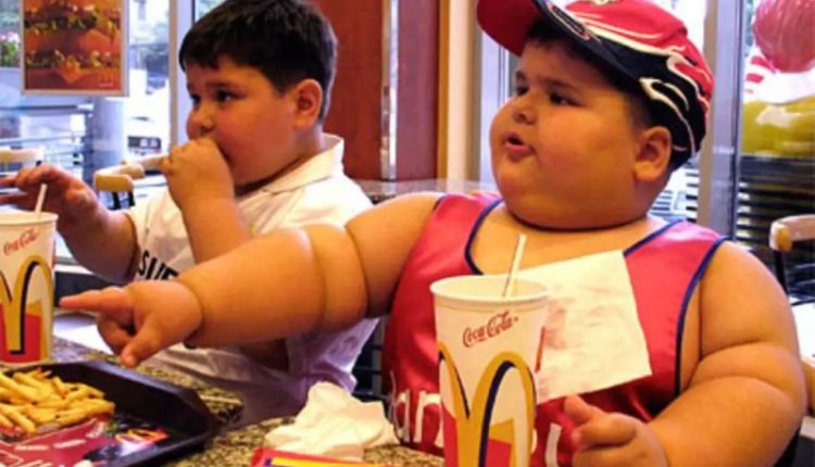 Obez çocuklar iki kat daha fazla yüksek tansiyon riski taşıyor!